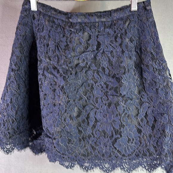 J. Crew Blue lace Mini Skirt Cocktail size 2 - Picture 2 of 5